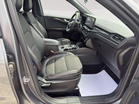 Used 2023 Ford Escape ST-Line w/ Tech Pack #1 AWD/4WD image 20