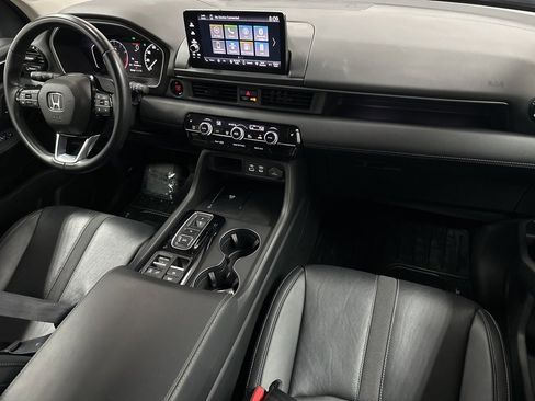 Used 2023 Honda Pilot EX-L image 11