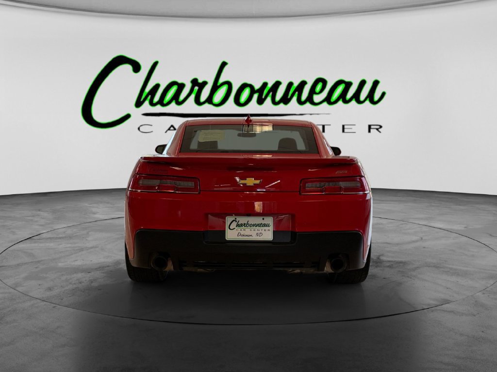 Used 2014 Chevrolet Camaro SS w/ RS Package RWD image 4