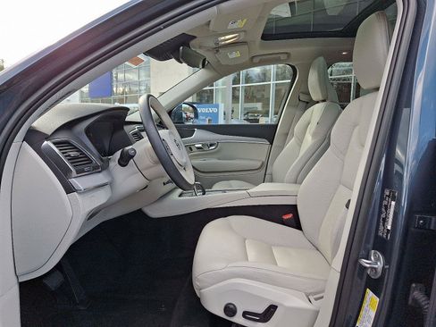 Certified 2023 Volvo XC90 B5 Core w/ Climate Package image 13
