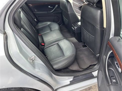 Used 2010 Saab 9-3 2.0T w/ Comfort Package FWD image 13