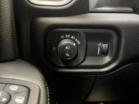 New 2026 RAM 2500 Big Horn AWD/4WD image 13