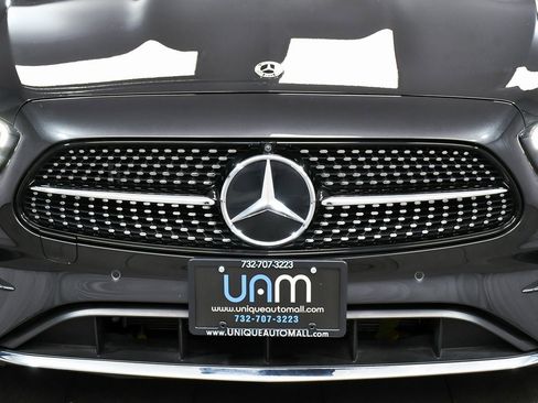 Used 2023 Mercedes-Benz E 350 4MATIC Sedan image 73