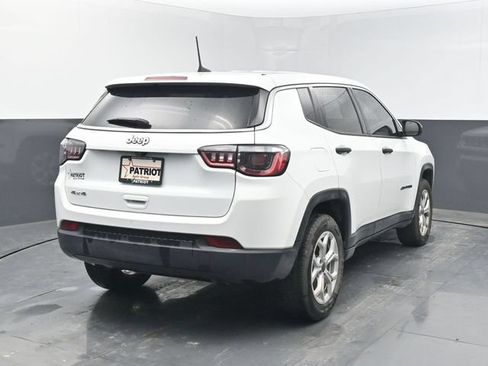 Used 2025 Jeep Compass Sport AWD/4WD image 6