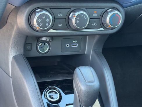 New 2025 Nissan Versa SV w/ Trunk Package image 26