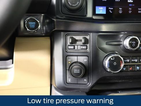 New 2026 Ford F350 Lariat w/ Black Appearance Package image 44