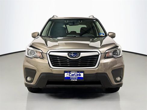 Used 2020 Subaru Forester Premium image 2
