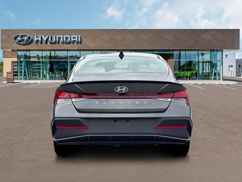 Certified 2026 Hyundai Elantra Sport FWD image 7