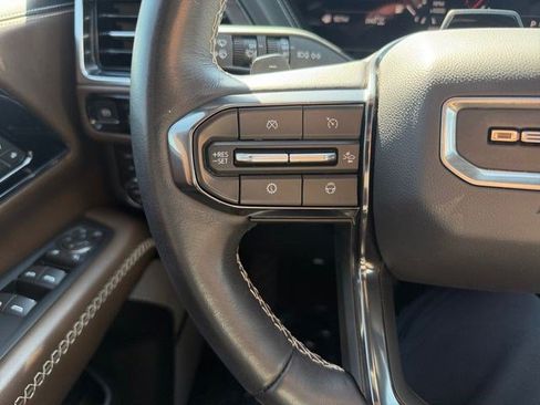 Used 2025 GMC Yukon XL Denali Ultimate w/ LPO, Floor Liner Package AWD/4WD image 22