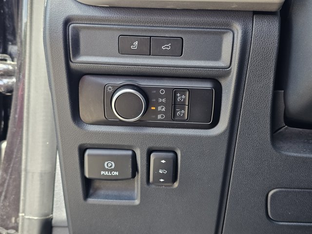 Used 2023 Ford Expedition Max XLT AWD/4WD image 37