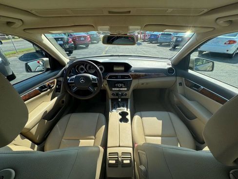 Used 2012 Mercedes-Benz C 300 4MATIC Sedan image 30