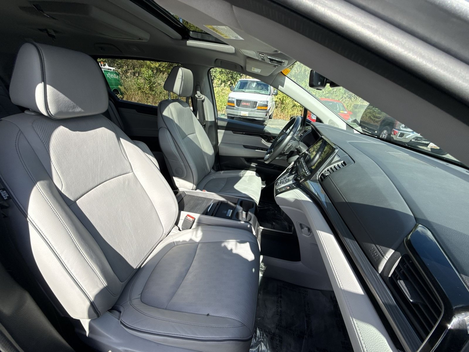 Used 2021 Honda Odyssey Elite image 29