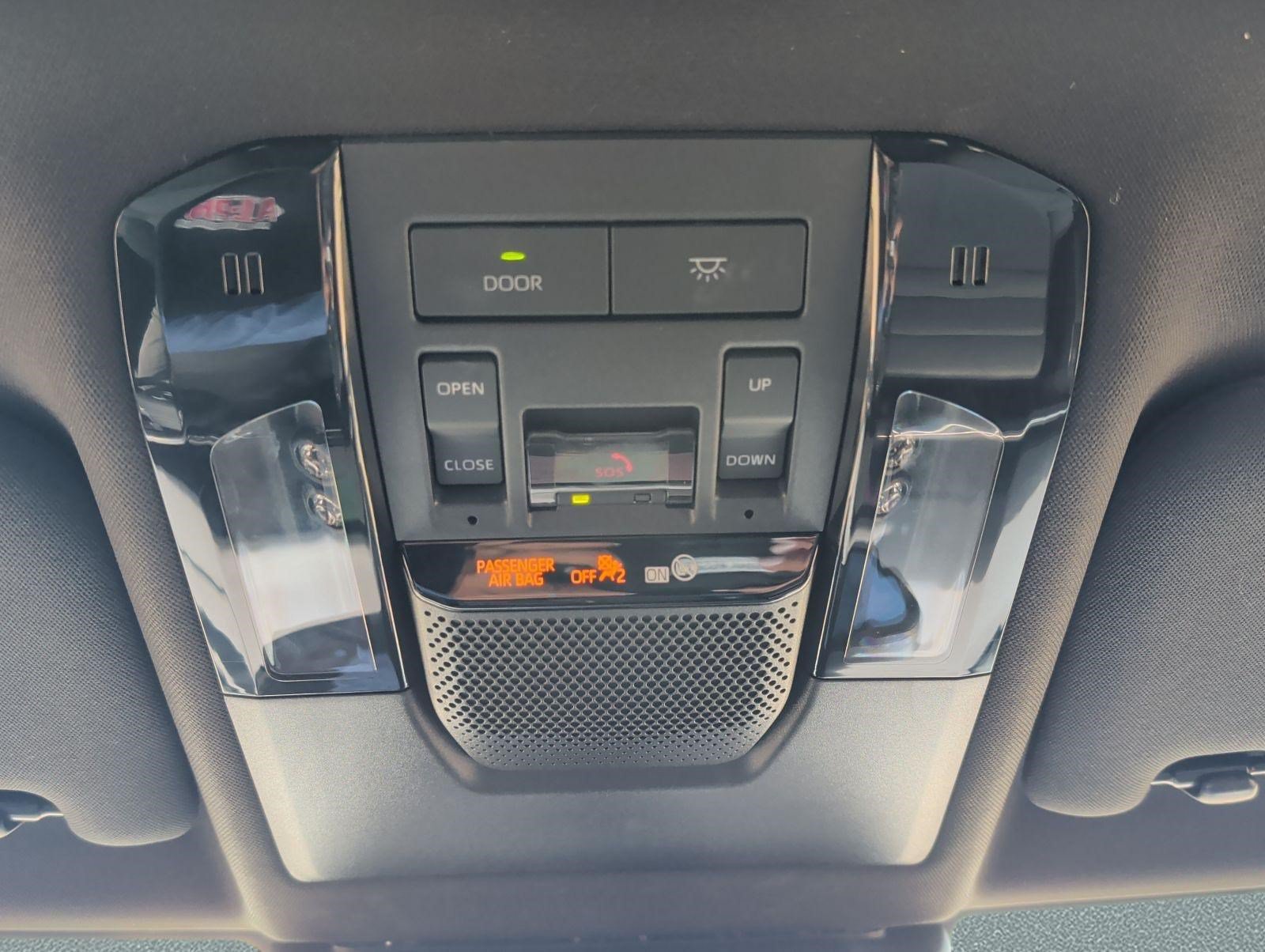 Certified 2025 Lexus GX 550 w/ Cold Area Package AWD/4WD image 22