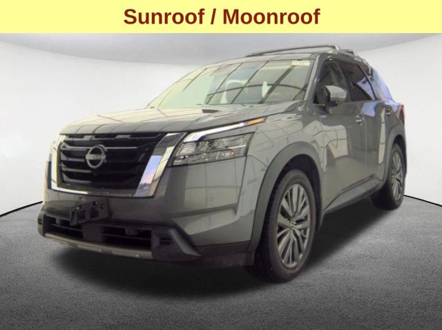 Used 2024 Nissan Pathfinder SL w/ SL Premium Package AWD/4WD image 5