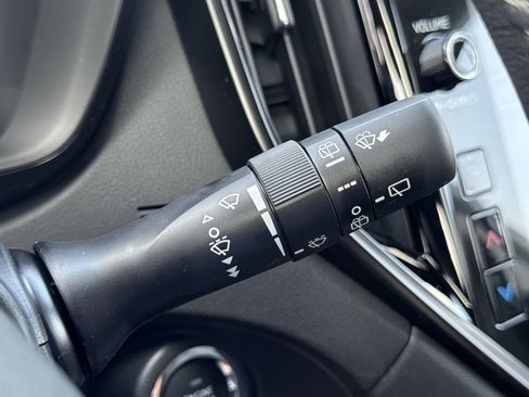 New 2026 Subaru Ascent Premium image 18