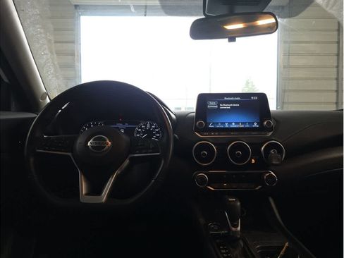 Used 2022 Nissan Sentra SV image 16