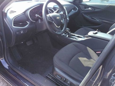 Used 2023 Chevrolet Malibu LT image 4