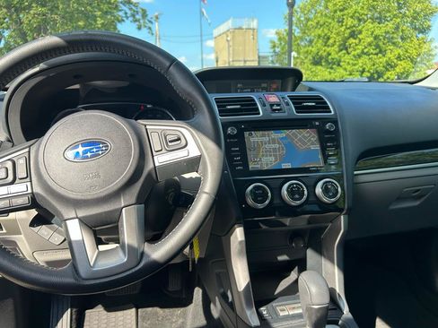 Used 2018 Subaru Forester 2.5i Limited AWD/4WD image 14