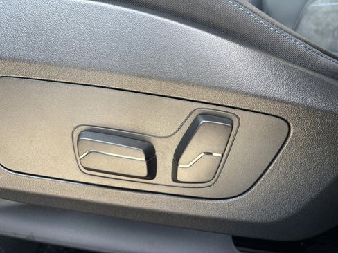 Used 2026 BMW X1 xDrive28i w/ Technology Package image 20