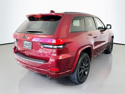 Used 2022 Jeep Grand Cherokee Laredo X image 7