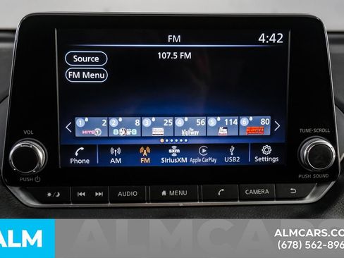 Used 2024 Nissan Sentra SV FWD image 34