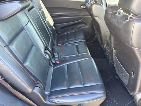 Used 2023 Dodge Durango GT image 5