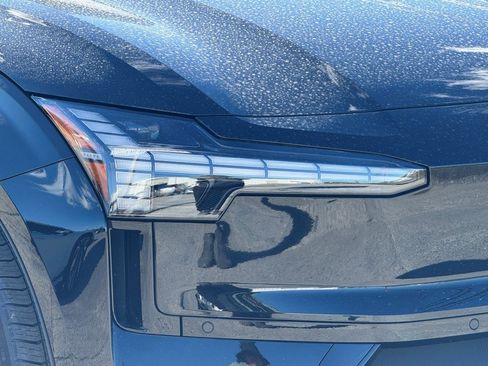 New 2026 Volvo EX30 Plus image 3