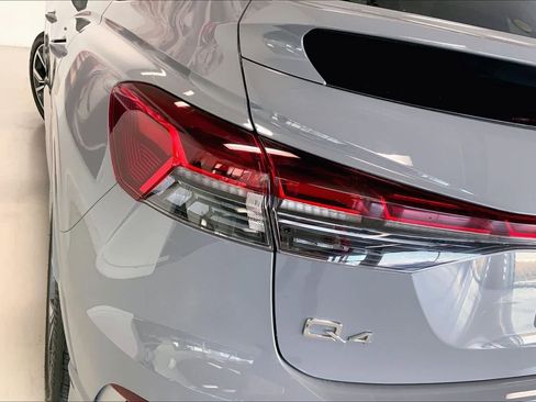 Used 2023 Audi Q4 e-tron Premium w/ Convenience Package image 30