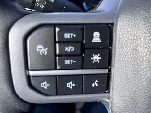 Used 2024 Ford F250 Lariat w/ Lariat Ultimate Package AWD/4WD image 17