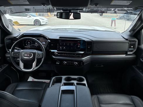 Used 2022 GMC Sierra 1500 SLT image 19