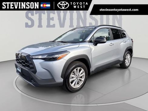 Used 2026 Toyota Corolla Cross LE w/ Moonroof Package AWD/4WD image 1