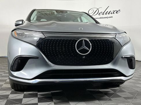 Used 2023 Mercedes-Benz EQS 450+ SUV image 31
