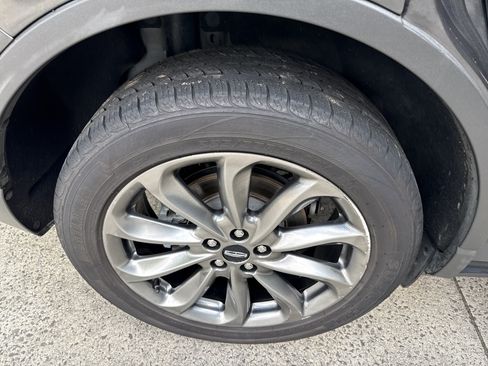 Used 2020 Lincoln Corsair FWD w/ Premium Package image 17