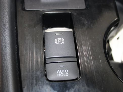 Used 2023 Nissan Rogue SV AWD/4WD image 41