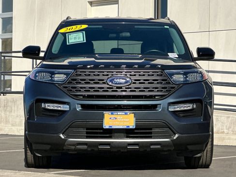 Certified 2022 Ford Explorer XLT w/ Equipment Group 202A image 8
