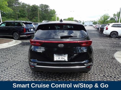 Used 2021 Kia Sportage EX w/ EX Technology Package AWD/4WD image 7