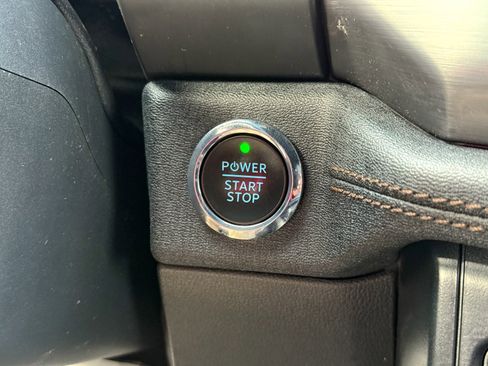 Certified 2022 Ford F150 Lightning Lariat image 26