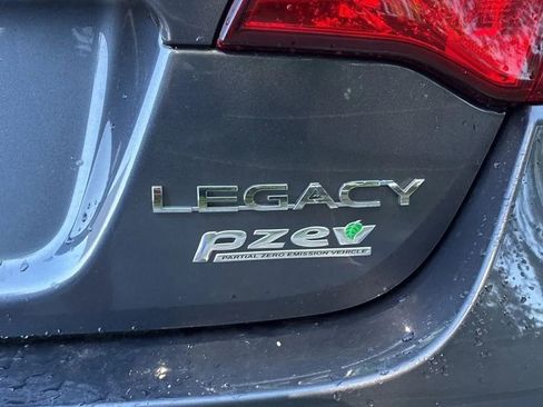 Used 2015 Subaru Legacy 2.5i Limited AWD/4WD image 21