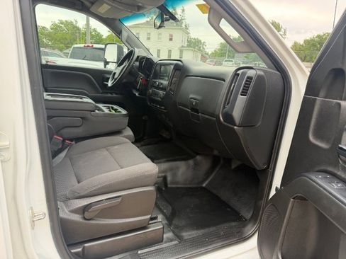 Used 2018 Chevrolet Silverado 2500 W/T w/ WT Fleet Convenience Package AWD/4WD image 16