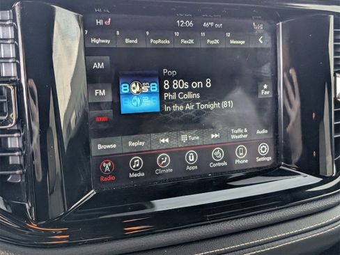 Used 2022 Dodge Durango GT image 15