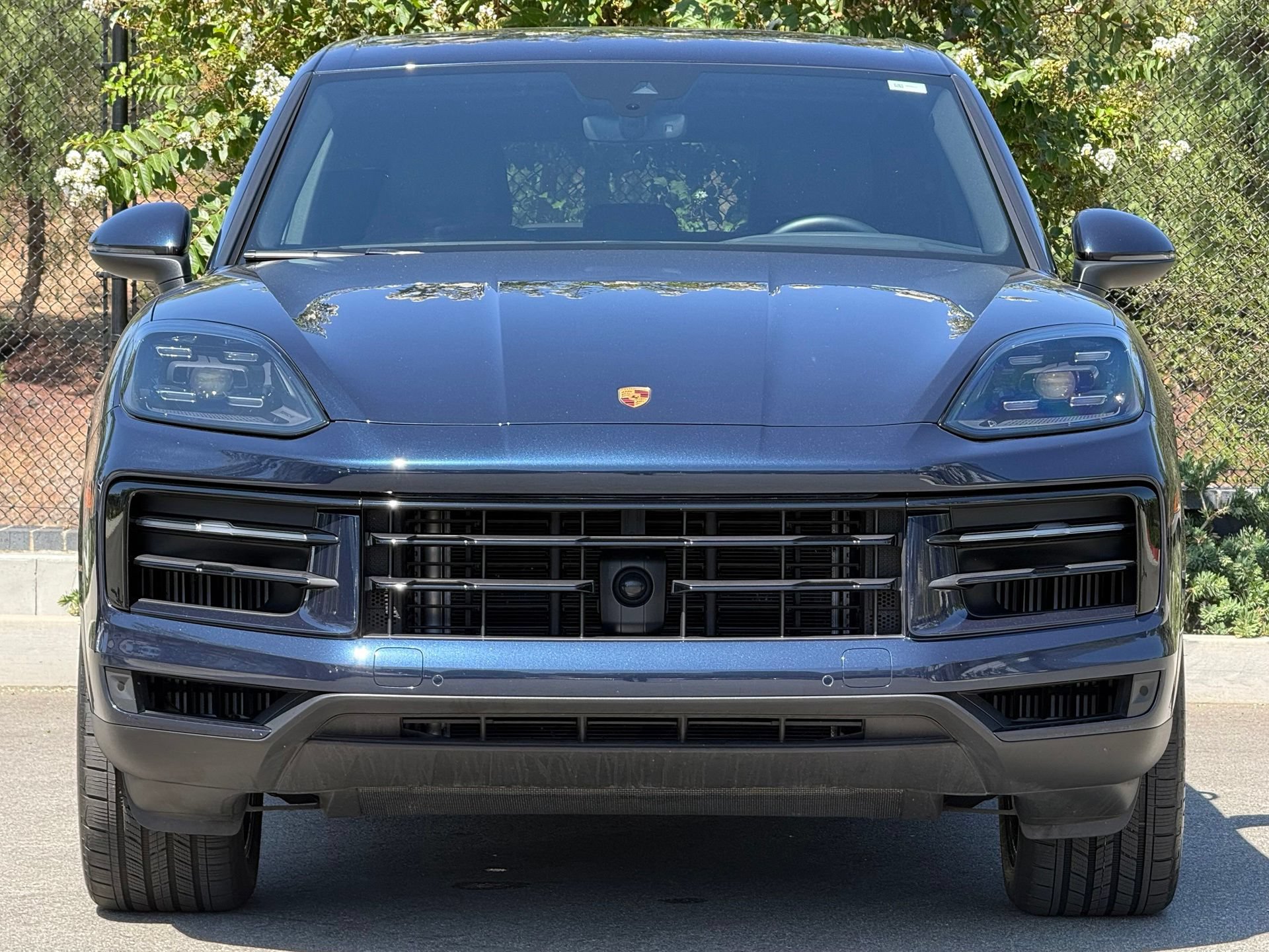 Certified 2024 Porsche Cayenne AWD/4WD image 10