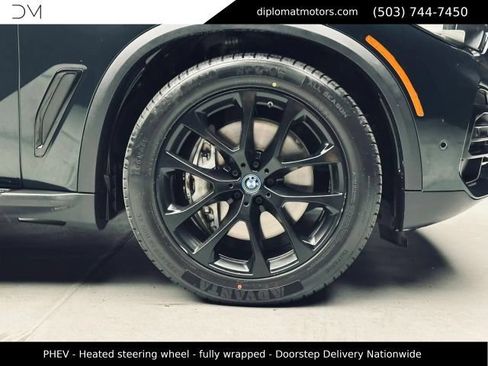 Used 2023 BMW X5 xDrive45e AWD/4WD image 44