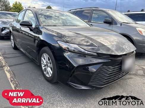 Used 2025 Toyota Camry LE w/ Convenience Package AWD/4WD image 6