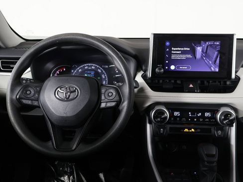 Used 2023 Toyota RAV4 XLE image 29