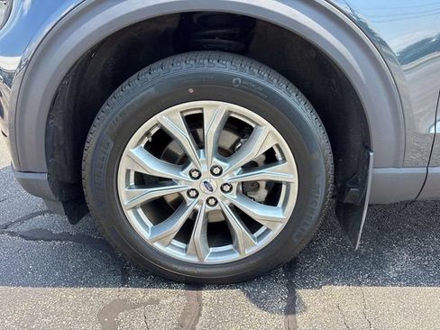 Certified 2023 Ford Explorer XLT w/ Equipment Group 202A AWD/4WD image 11