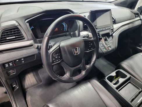 Certified 2023 Honda Odyssey Sport image 12