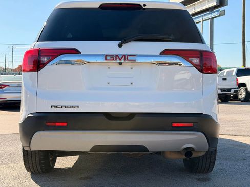 Used 2019 GMC Acadia SLE image 4