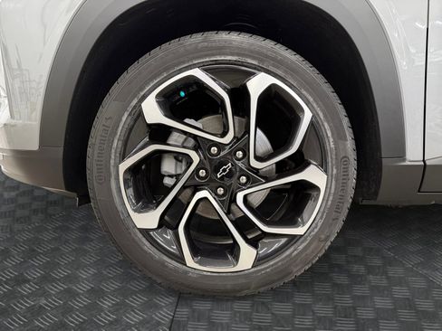 Used 2026 Chevrolet Trax RS w/ Sunroof Package image 31