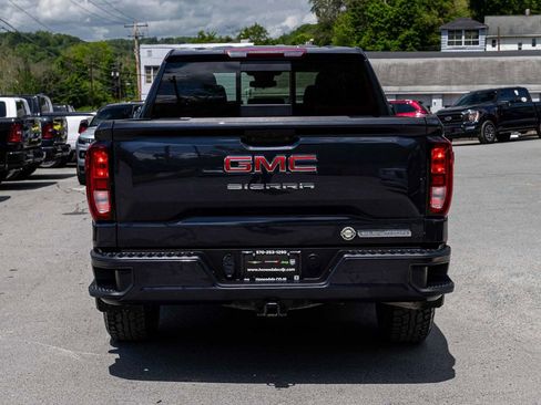 Used 2023 GMC Sierra 1500 Elevation w/ Preferred Package AWD/4WD image 5