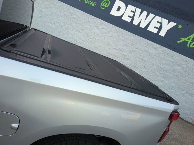 Used 2021 Chevrolet Silverado 1500 RST AWD/4WD image 14